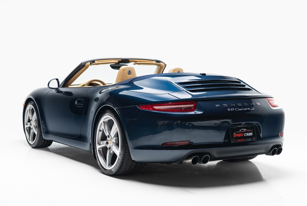 2015 Porsche 911 - Thumbnail 9