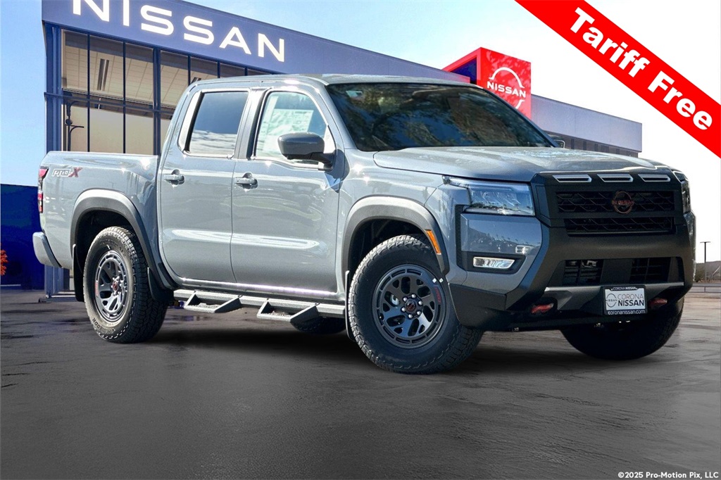 2026 Nissan Frontier PRO-X's photo