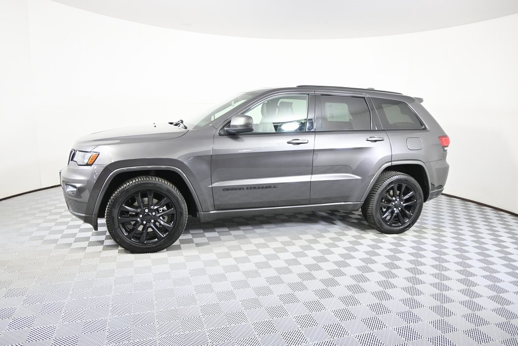 Used 2021 Jeep Grand Cherokee Laredo X with VIN 1C4RJFAG1MC516648 for sale in Forest Lake, Minnesota