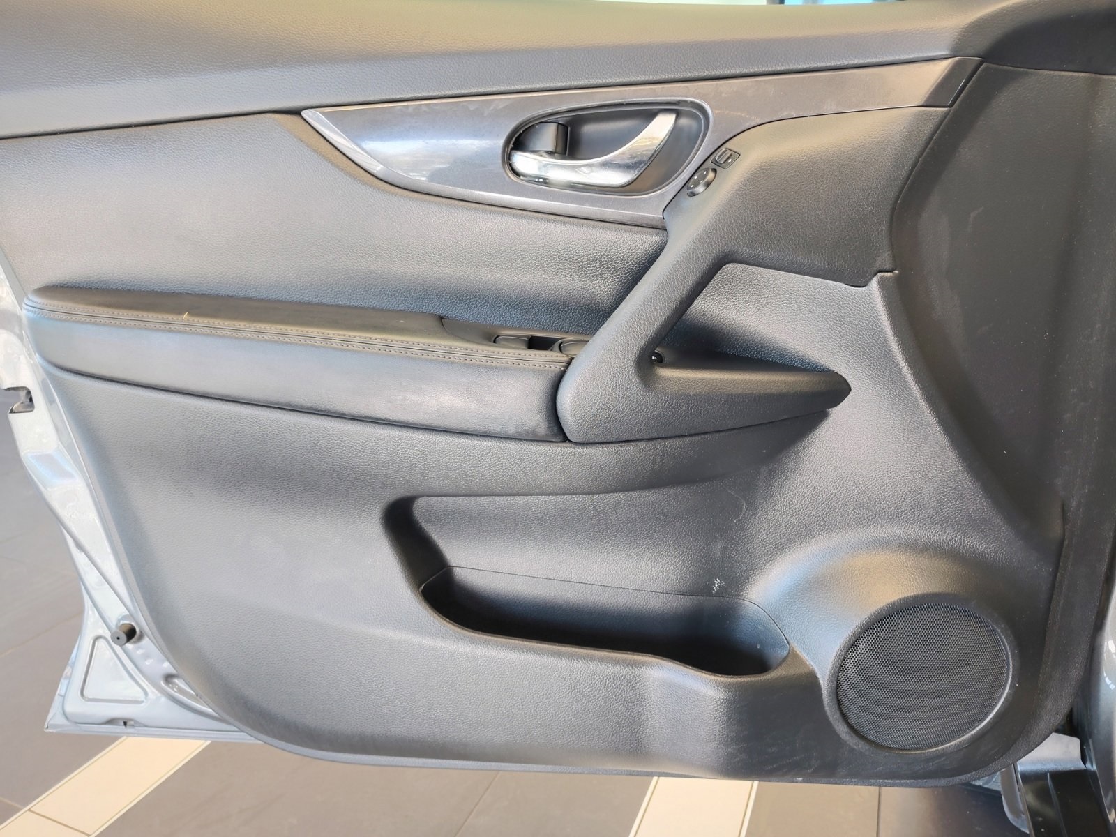 Used Car 2020 Nissan Rogue  S For Sale Under $15,000 In San Antonio, Texas