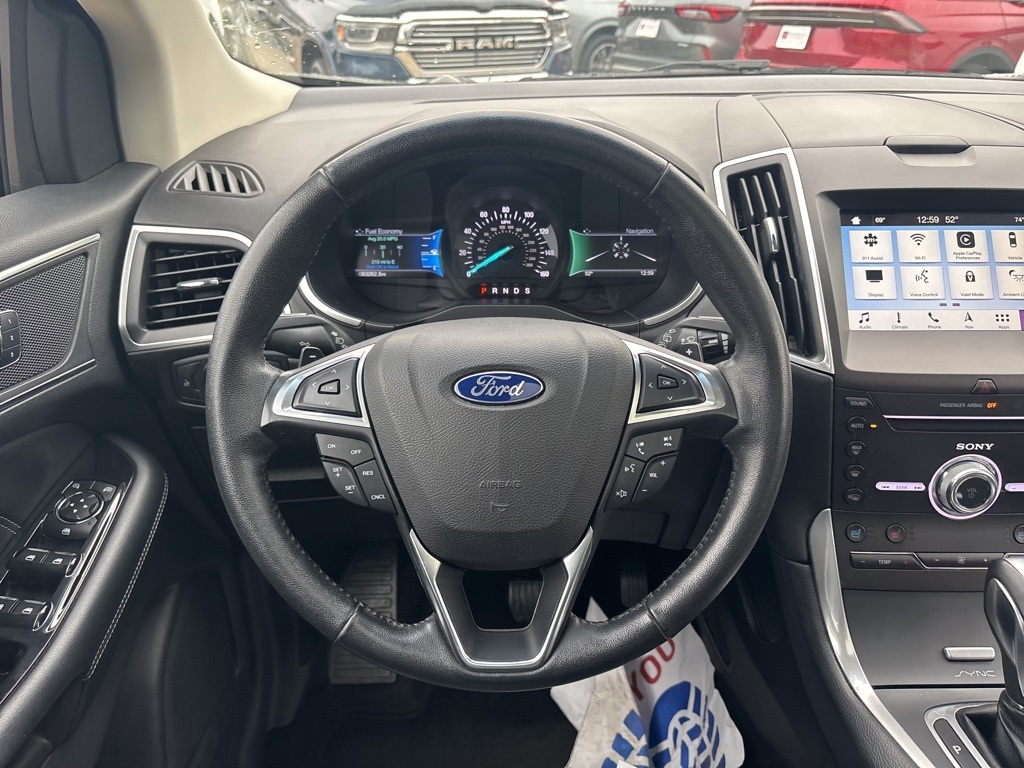 2017 Ford Edge