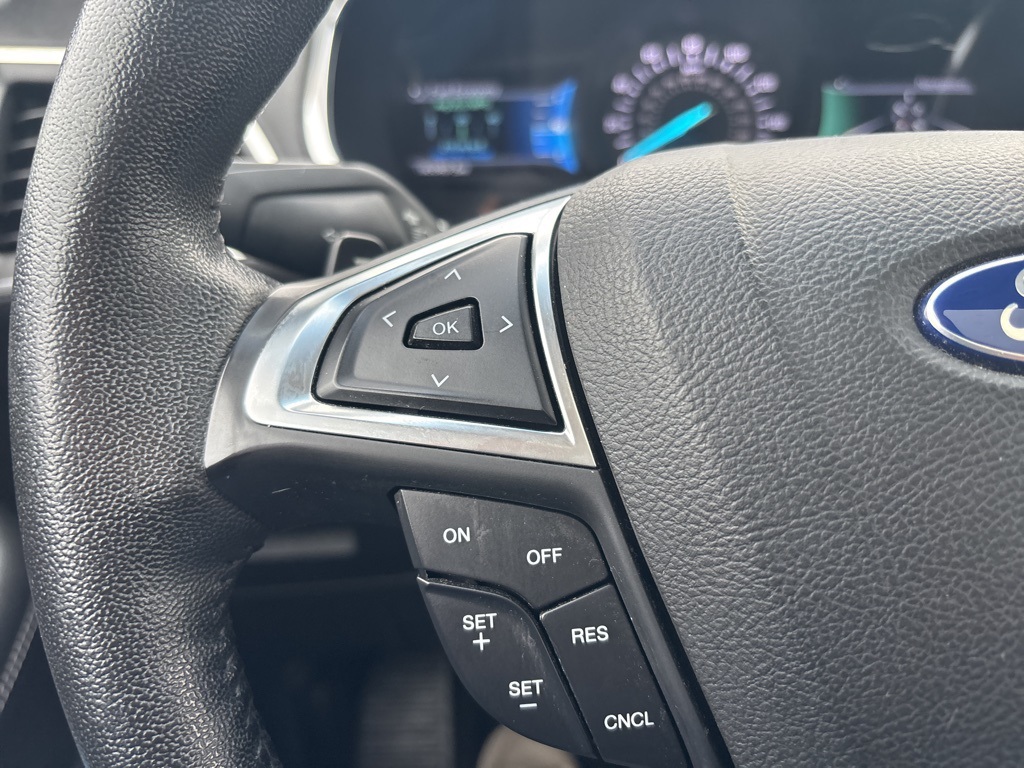 2017 Ford Edge