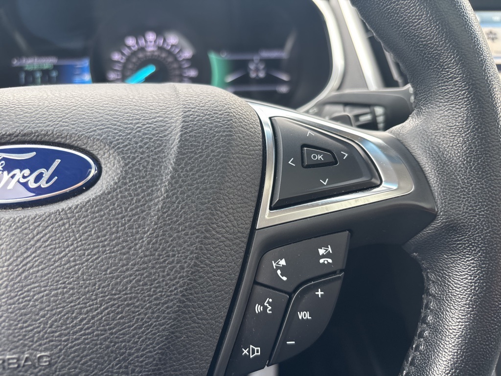 2017 Ford Edge