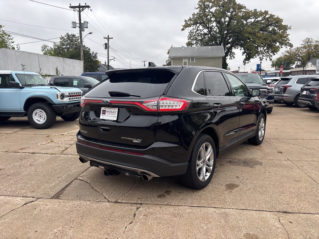 2017 Ford Edge