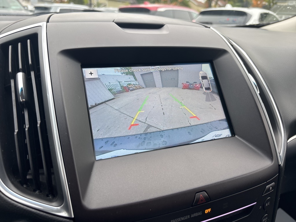 2017 Ford Edge