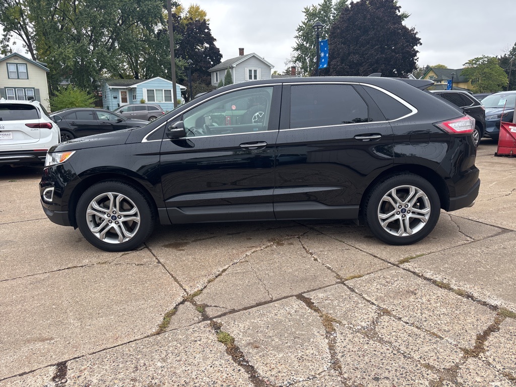 2017 Ford Edge