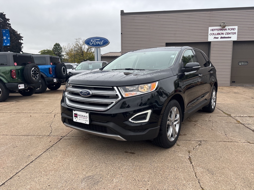 2017 Ford Edge