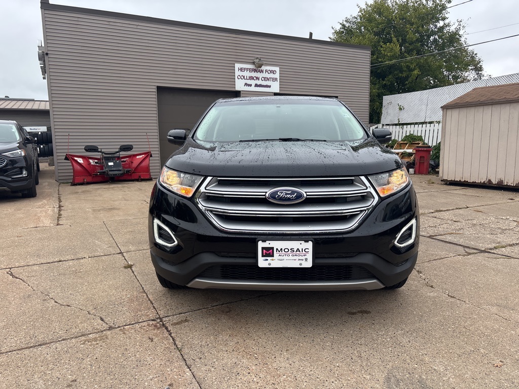 2017 Ford Edge