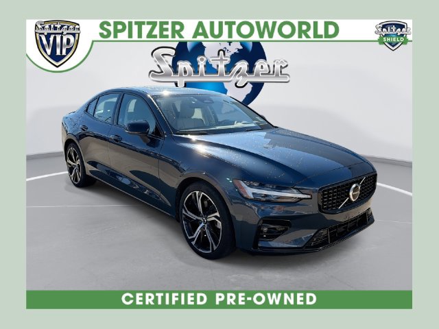  2024 Volvo S60 B5 Core Dark Theme FWD   
