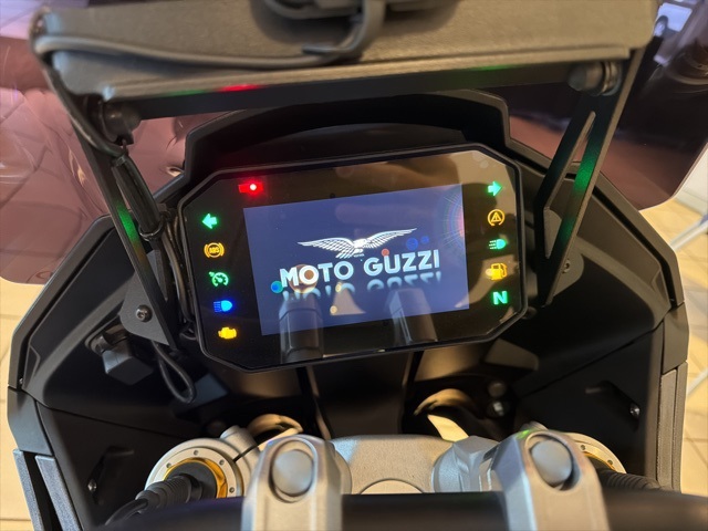 2023 – Moto Guzzi – Mandello