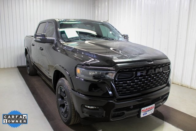 2025 RAM 1500 Big Horn Crew Cab 4WD