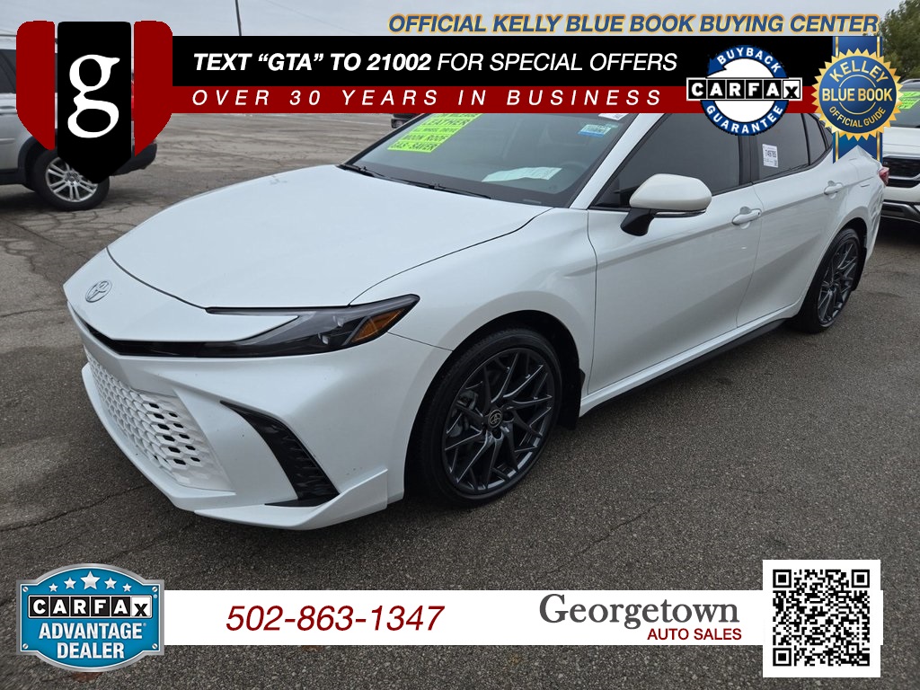 2025 Toyota Camry XSE's photo