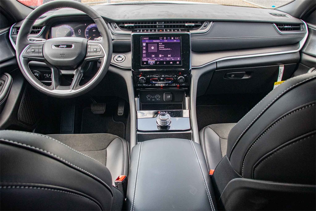 New Car 2025 Jeep Grand Cherokee L  Altitude X For Sale Under $50,000 In San Marcos, Texas