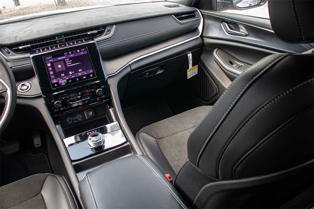 New Car 2025 Jeep Grand Cherokee L  Altitude X For Sale Under $50,000 In San Marcos, Texas