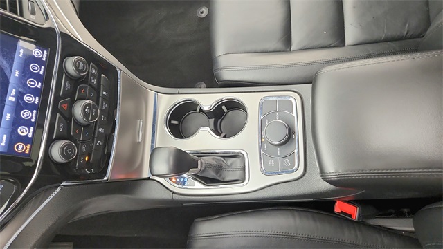 2022 Jeep Grand Cherokee WK Limited White at North Houston Mitsubishi