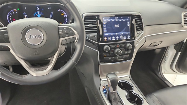 2022 Jeep Grand Cherokee WK Limited White at North Houston Mitsubishi