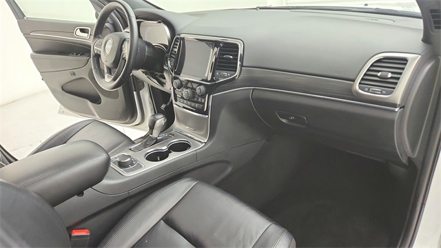 2022 Jeep Grand Cherokee WK Limited White at North Houston Mitsubishi