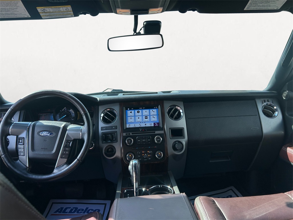 Used Car 2017 Ford Expedition  Platinum For Sale Under $15,000 In Floresville, Texas