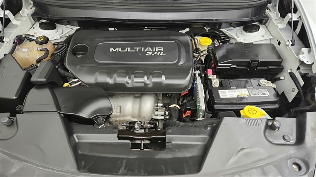 2016 Jeep Cherokee Latitude White at Gullo Toyota