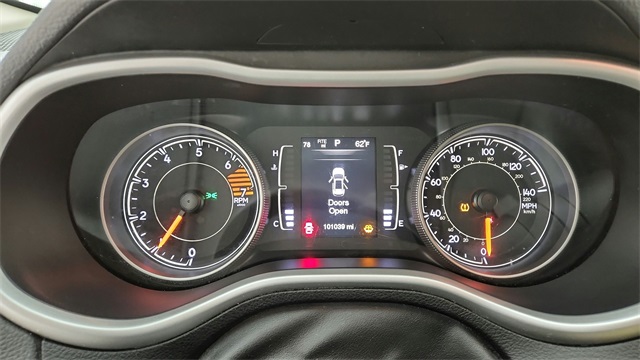 2016 Jeep Cherokee Latitude White at Gullo Toyota