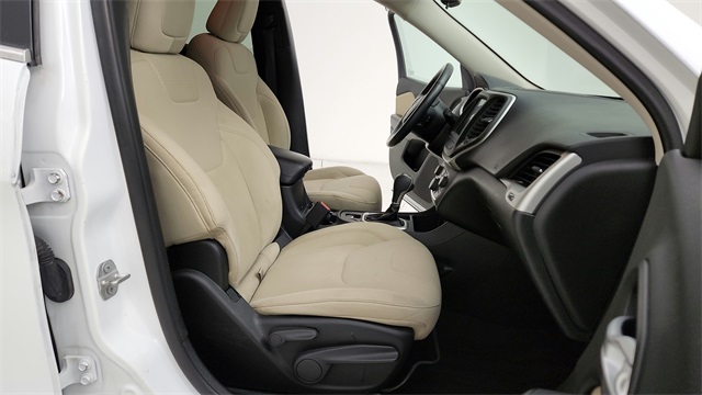 2016 Jeep Cherokee Latitude White at Gullo Toyota