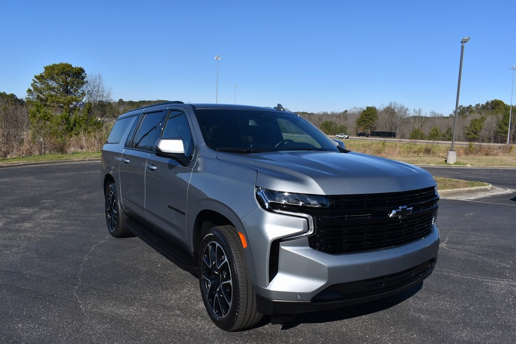 2024 Chevrolet Suburban RST 4WD