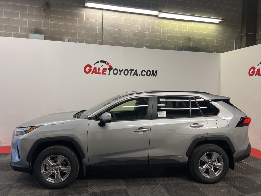 2025 Toyota RAV4 Hybrid LE AWD