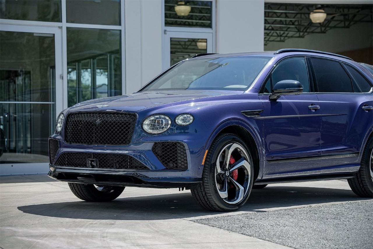 New Car 2025 Bentley Bentayga  V8 For Sale Under $330,000 In Austin, Texas