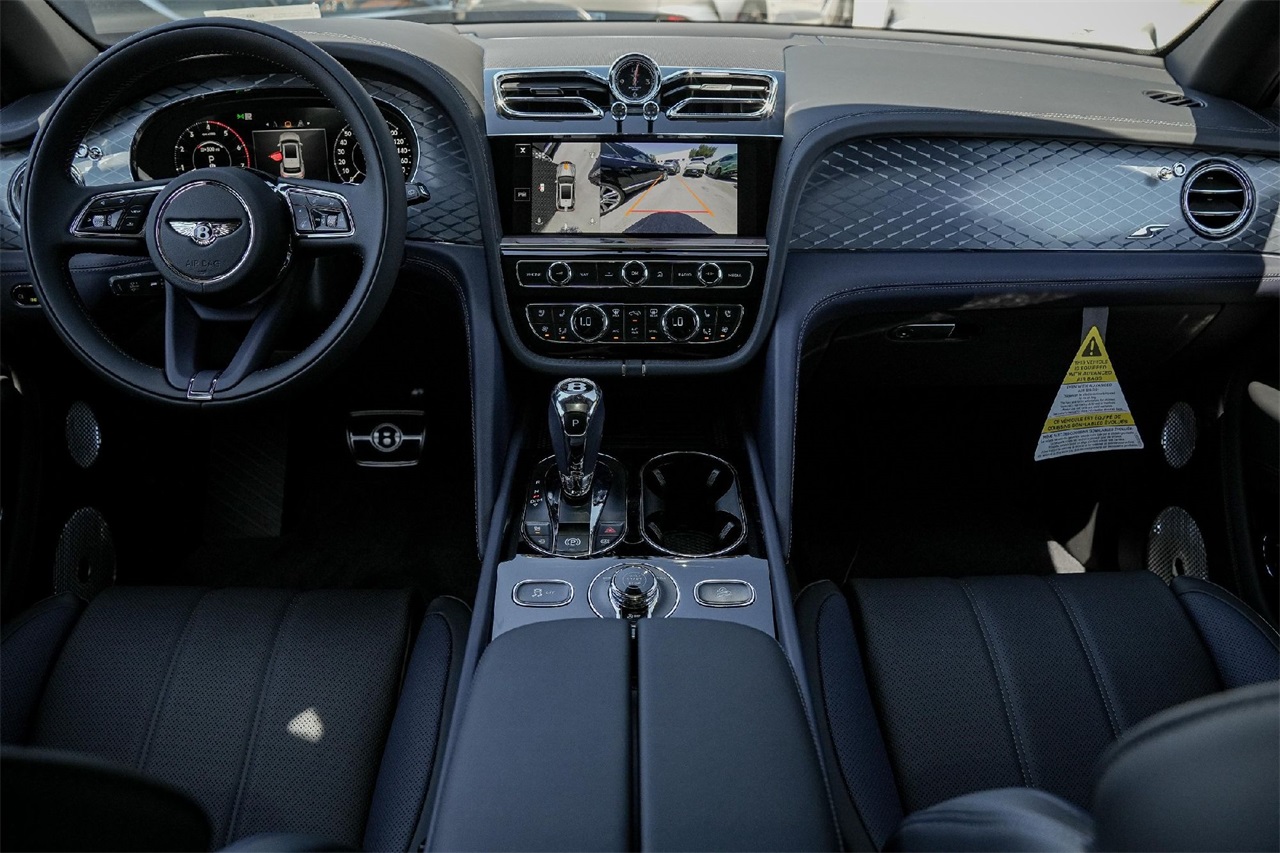 New Car 2025 Bentley Bentayga  V8 For Sale Under $330,000 In Austin, Texas