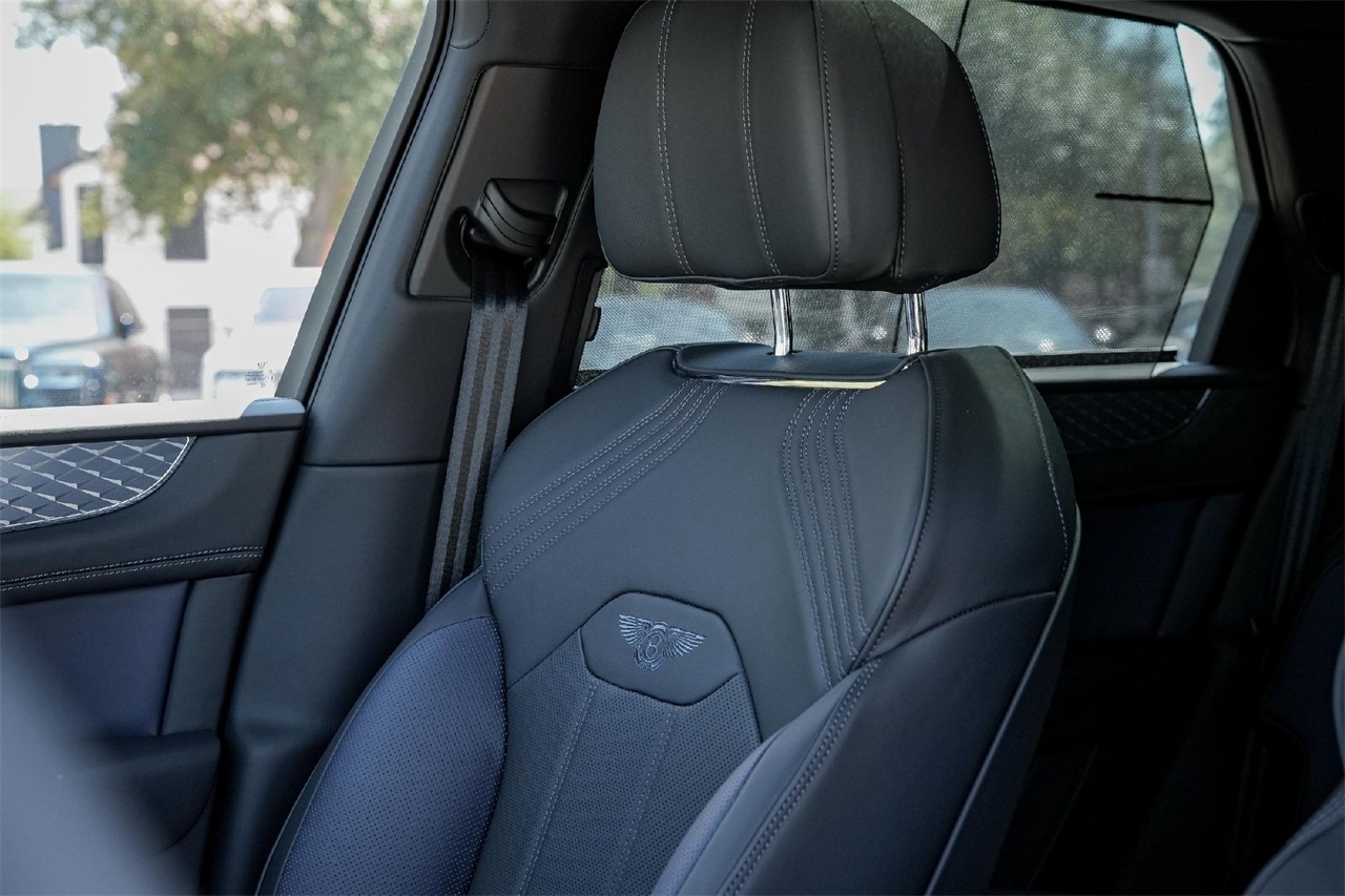 New Car 2025 Bentley Bentayga  V8 For Sale Under $330,000 In Austin, Texas