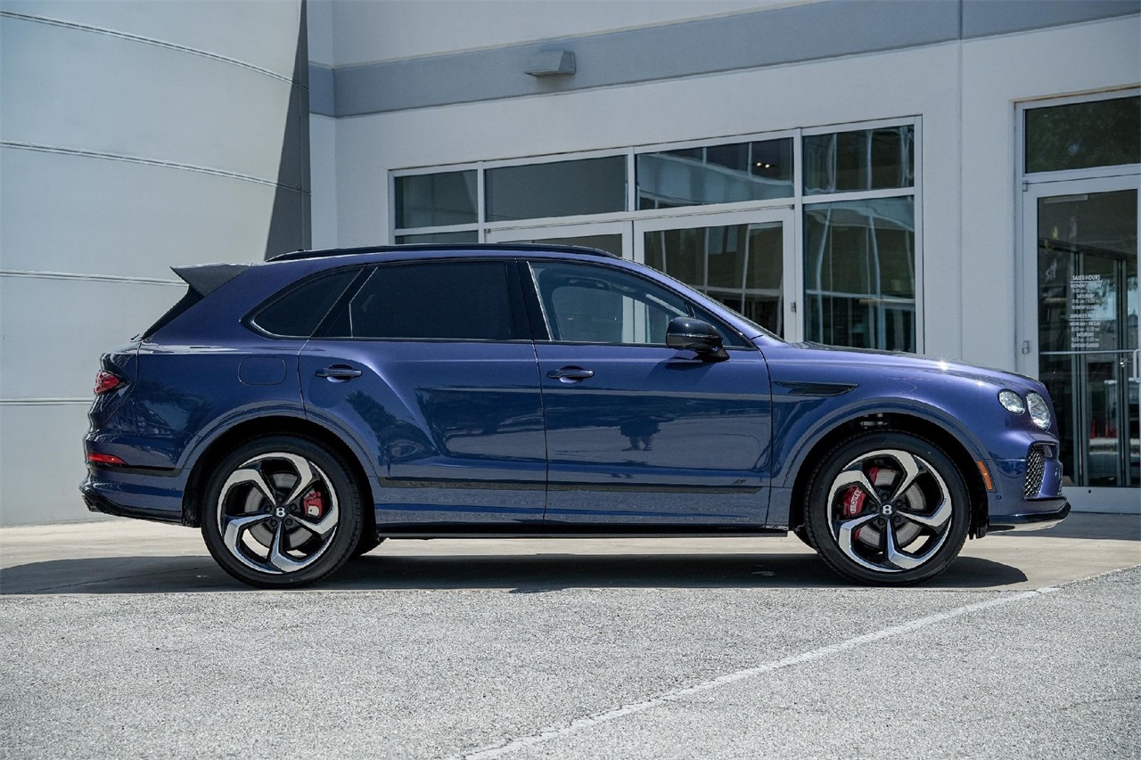 New Car 2025 Bentley Bentayga  V8 For Sale Under $330,000 In Austin, Texas