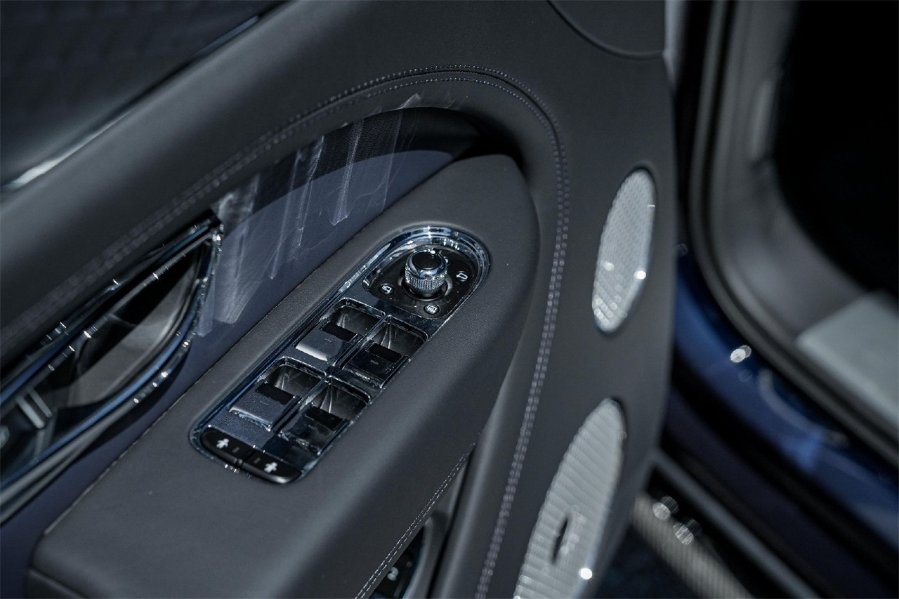 New Car 2025 Bentley Bentayga  V8 For Sale Under $330,000 In Austin, Texas