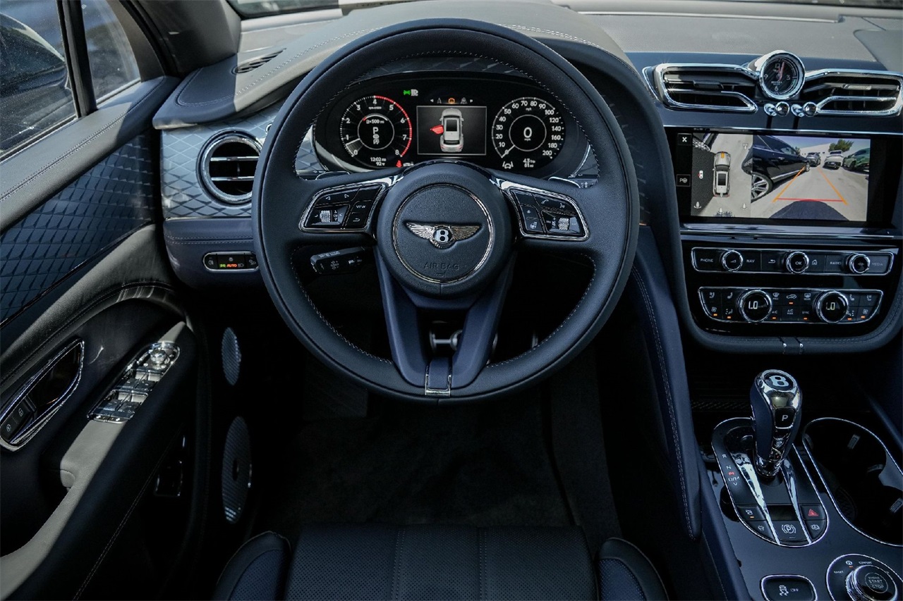 New Car 2025 Bentley Bentayga  V8 For Sale Under $330,000 In Austin, Texas