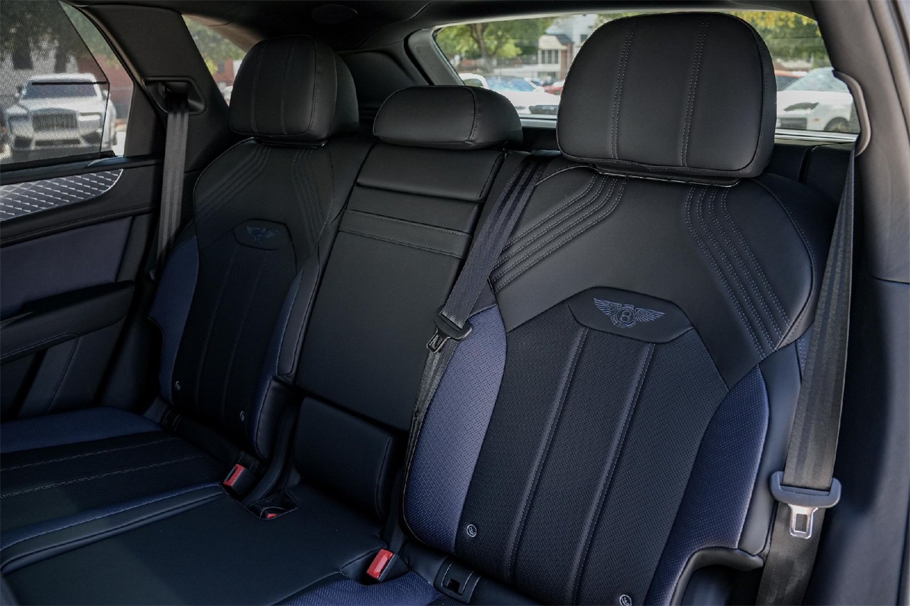 New Car 2025 Bentley Bentayga  V8 For Sale Under $330,000 In Austin, Texas