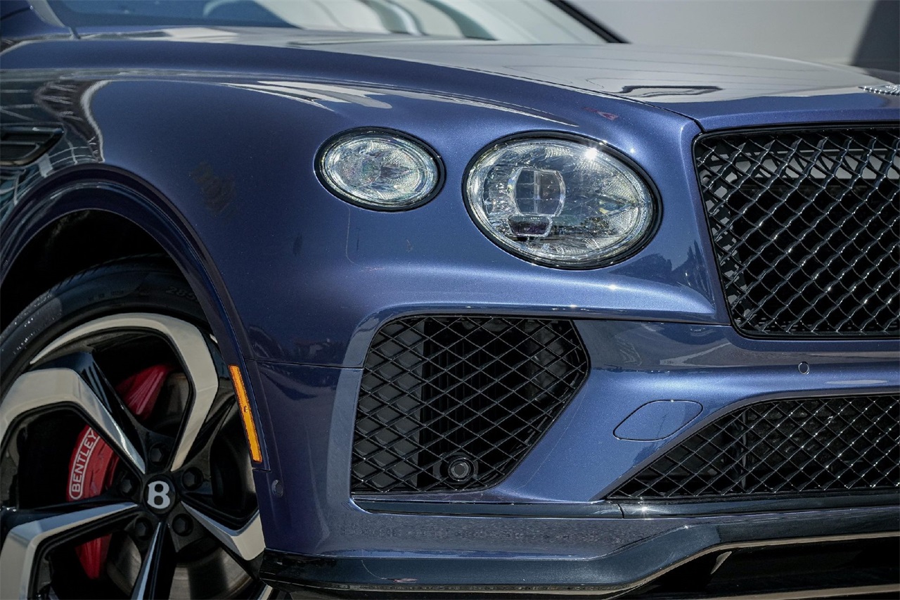 New Car 2025 Bentley Bentayga  V8 For Sale Under $330,000 In Austin, Texas