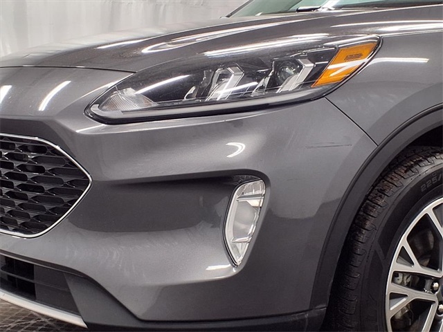 2021 Ford Escape Hybrid