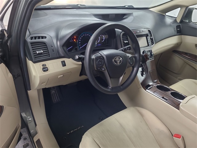 2013 – Toyota – Venza