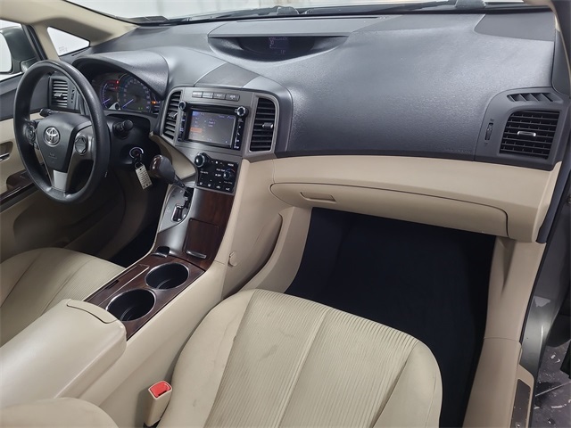 2013 – Toyota – Venza