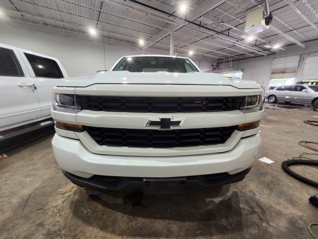2004 Gmc Sierra 1500 SLE photo 24