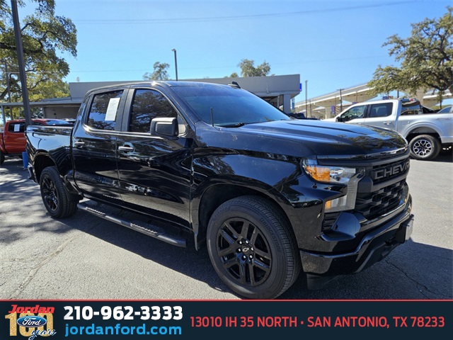 Used Car 2023 Chevrolet Silverado 1500  Custom For Sale Under $35,000 In San Antonio, Texas