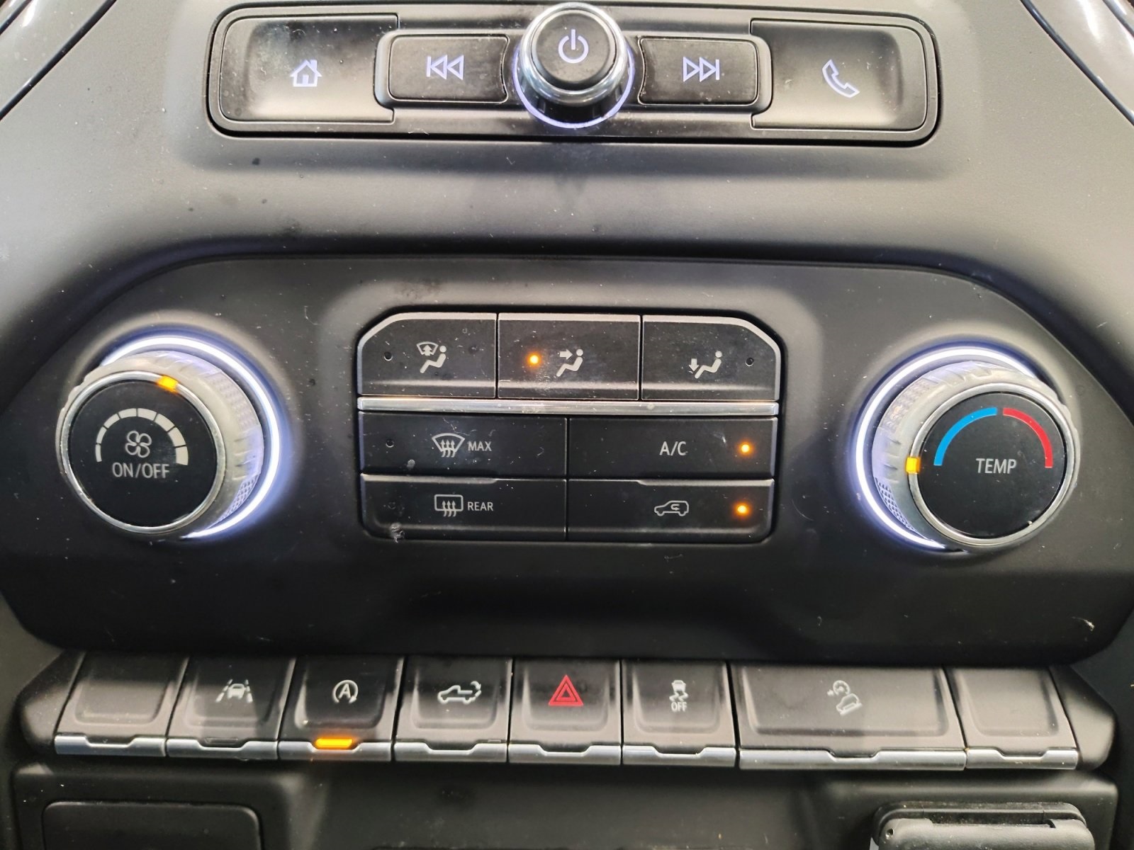 Used Car 2022 Chevrolet Silverado 1500  Custom Trail Boss For Sale Under $30,000 In San Antonio, Texas