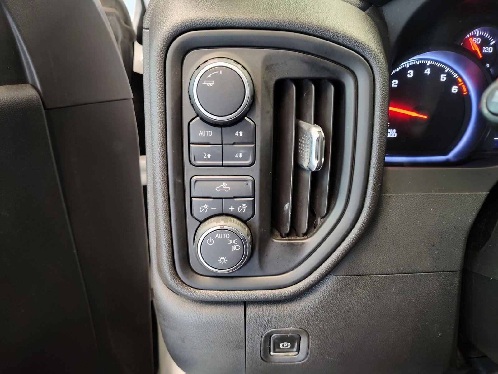 Used Car 2022 Chevrolet Silverado 1500  Custom Trail Boss For Sale Under $30,000 In San Antonio, Texas