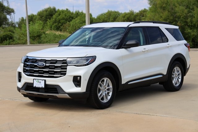 2025 Ford Explorer Active White at Classic Ford Galveston