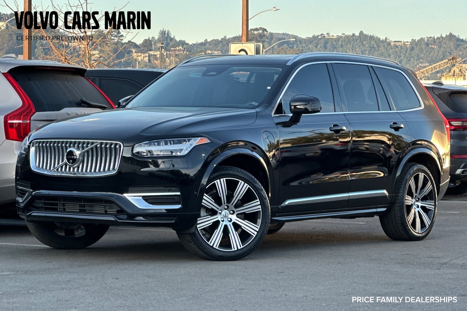 2025 Volvo XC90 Recharge T8 Ultra Bright Theme AWD