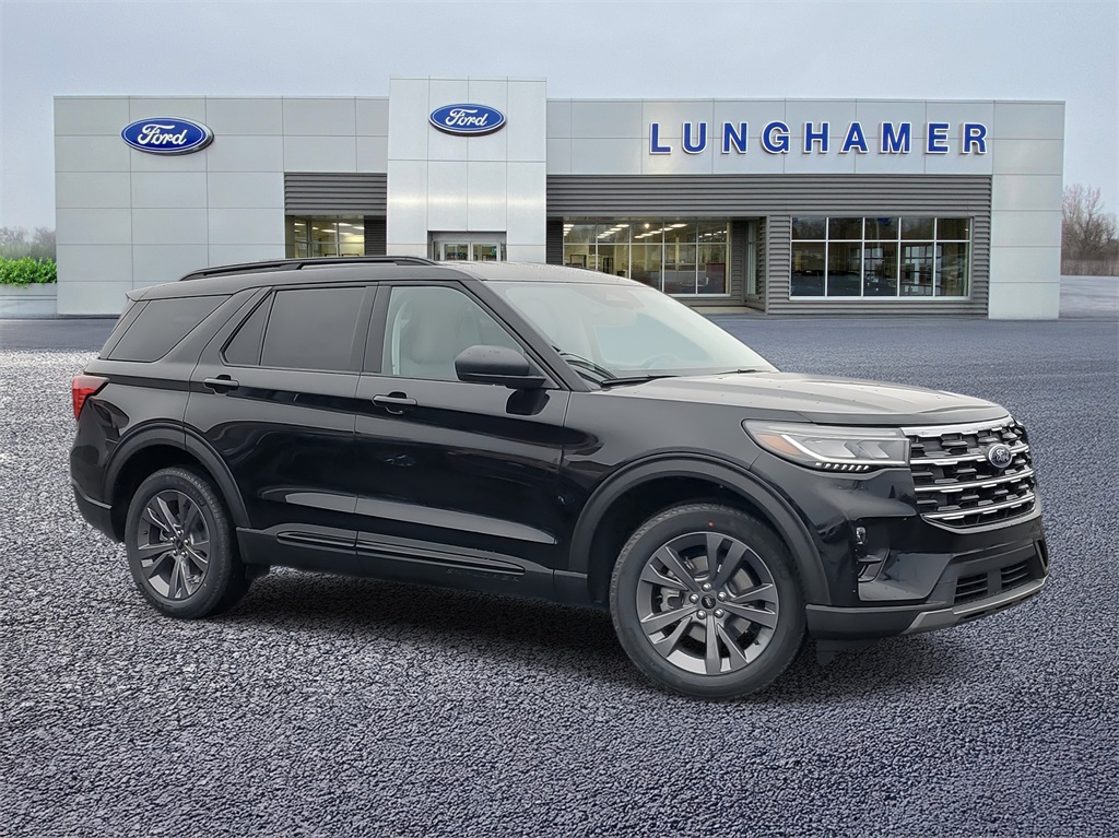 2026 Ford Explorer Active's photo