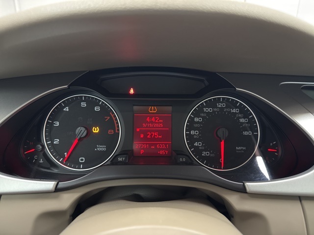 2009 Audi A4 2.0T Premium Plus photo 12