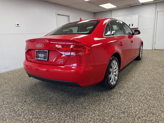 2009 Audi A4 2.0T Premium Plus photo 4