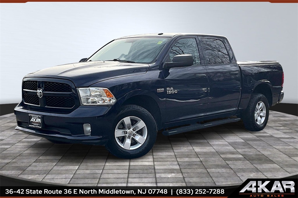 2017 RAM 1500 Express Crew Cab 4WD