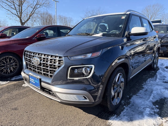 2023 Hyundai Venue Limited FWD