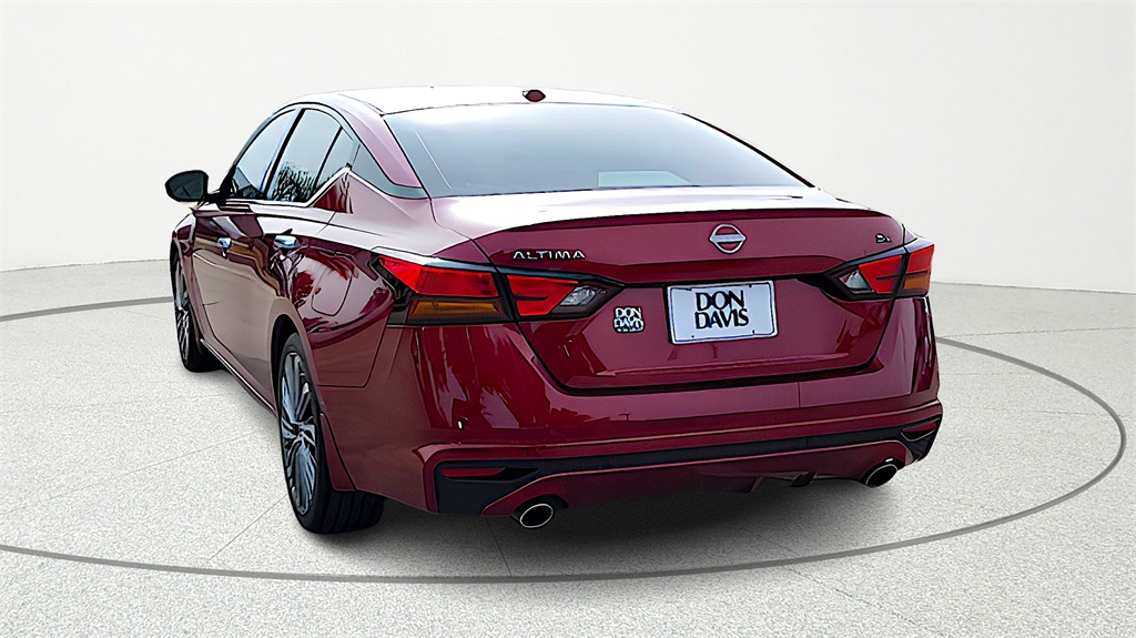 2024 Nissan Altima